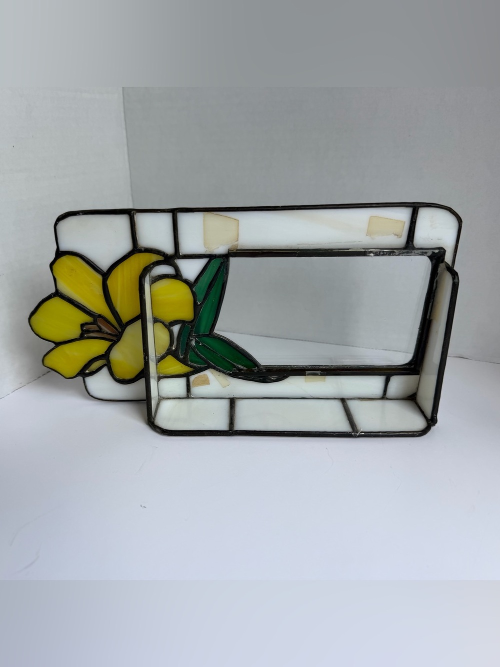 Stained Glass Tiffany Style Photo Frame 3x5 Lily Flower Floral White Yellow Vtg - Picture 4 of 13
